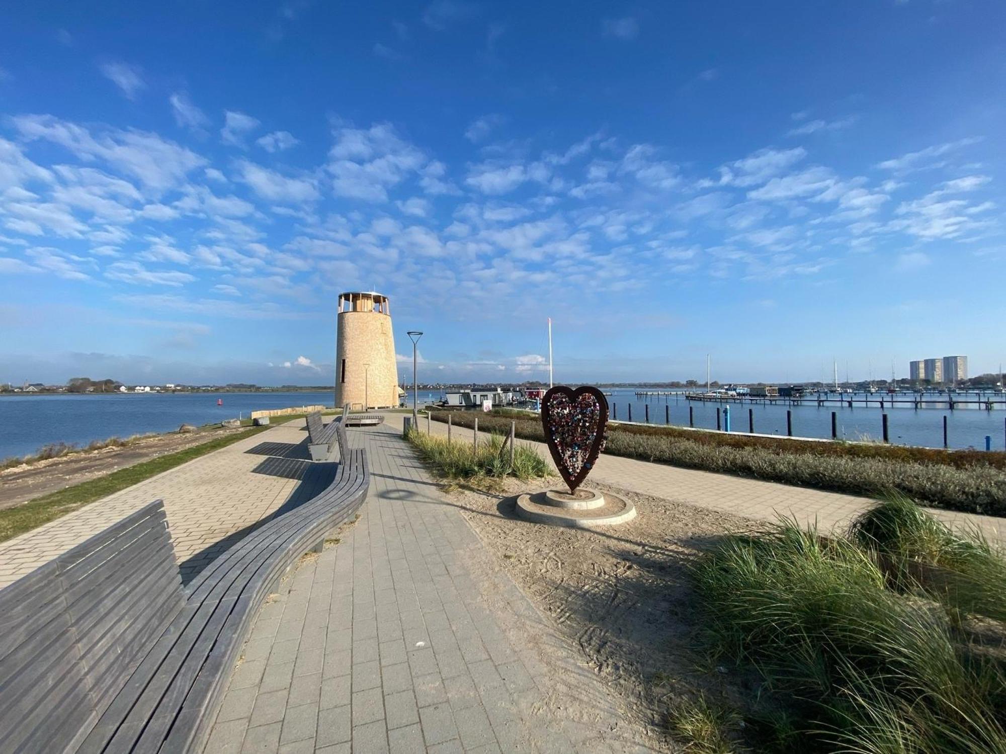 Hotel Hausboot Bali Fehmarn Esterno foto